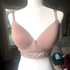 Victoria Secret no wire bra
